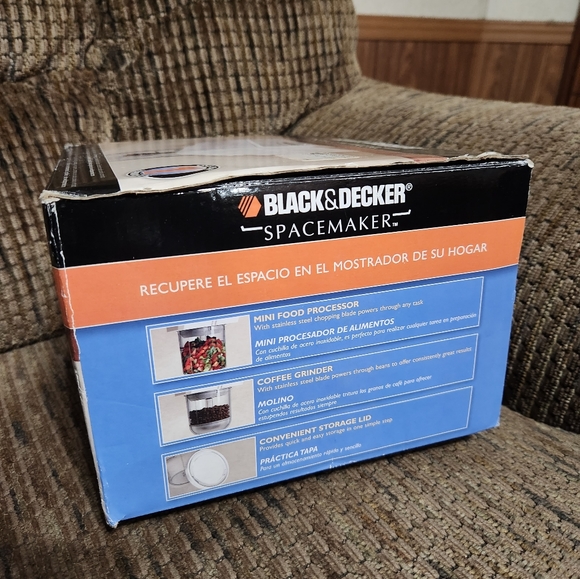 BLACK+DECKER Spacemaker Mini Food Processor and Grinder Under the Cabinet CG800 - Picture 5 of 8